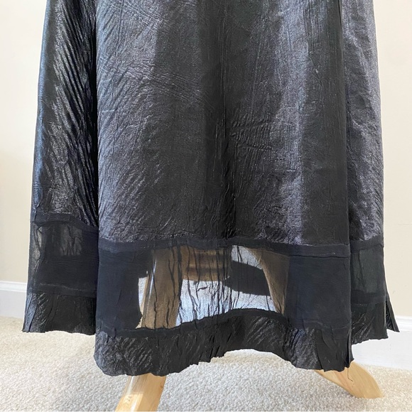 Komarov Black Crinkle Pleat V Neck Midi Dress - Picture 5 of 7